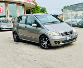 Mercedes-benz A 170 2006)A 170 avanguard !