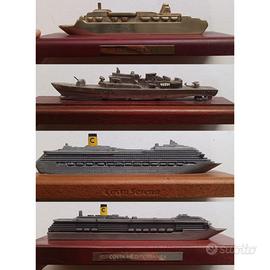 Lotto 4 Modellini Navi Costa Crociere + F573