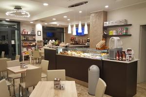 Bar caffetteria ben avviata