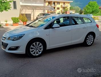 Opel Astra j 1.6 CDTI sports tourer cosmo 