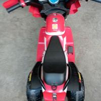 Moto per bambini Ducati Desmosedici PEG PEREGO