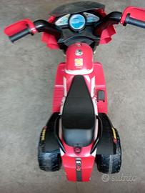 Moto per bambini Ducati Desmosedici PEG PEREGO
