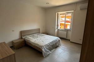 Stanze in ampio quadrilocale a Colleferro