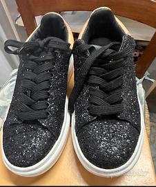 Sneakers glitter nere Alviero Martini  n.36