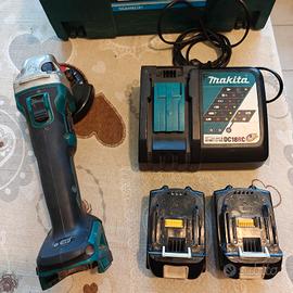 smerigliatrice angolare makita