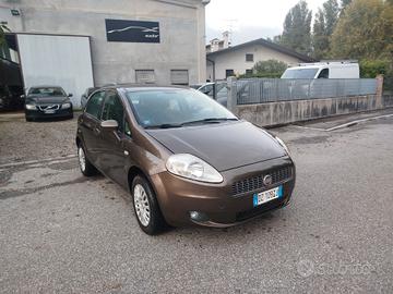 Fiat Grande Punto Grande Punto 1.4 benzina 5 porte