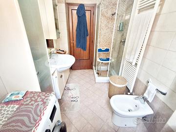 Appartamento con garage Ponte Felcino P/356