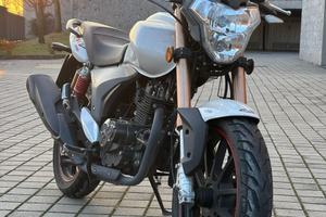 Keeway RKV125 benelli