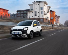 FIAT Panda 1.0 FireFly S&S Hybrid Pandina PRONTA