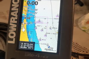 Ecoscandaglio lowrance +cartografia navionics