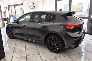 Ford Focus 1.5 EcoBlue 120 CV aut. 5p. ST-Line