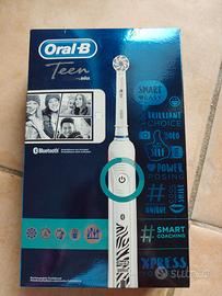 Spazzolino elettrico Oral B Teen NUOVO