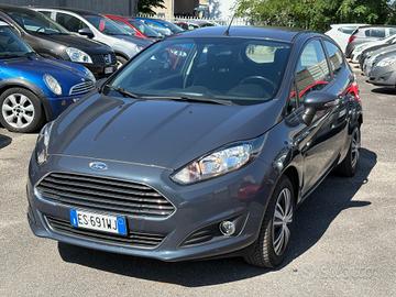 Ford Fiesta 1.2 60CV 5 porte Titanium