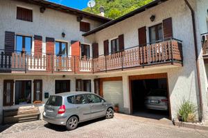 Casa a schiera