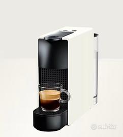 Essenza Mini Nespresso Pure White C30