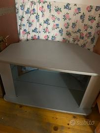 Mobile con ruote porta tv