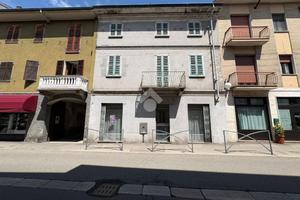 CASA SEMINDIPENDENTE A TRECATE