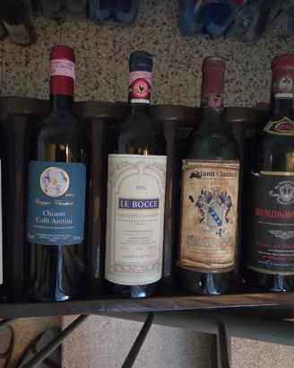 Bottiglie di vino d'epoca da collezione  
