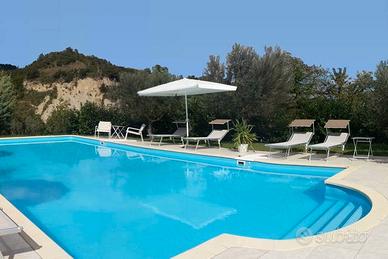 Casa IN campagna con piscina