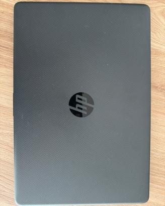 Notebook HP 255 G8 AMD 3020e 256 GB SSD