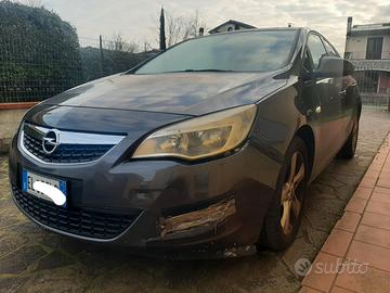 Opel Astra J 1.7 CDTI elective 110 cv