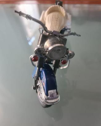 Modellino Moto Harley-Davidson Electra Glide Blu