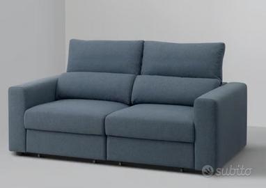 Divano 2 posti con seduta estraibile IKEA