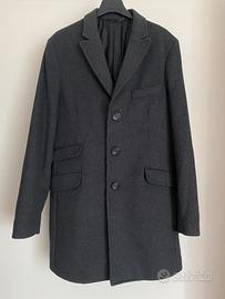 Cappotto grigio scuro Guess by Marciano.