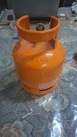 Piccola  bombola gas 3kg campeggio / camper