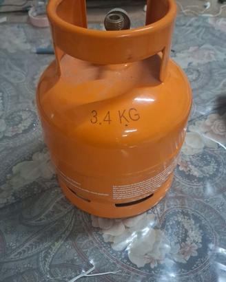Piccola  bombola gas 3kg campeggio / camper