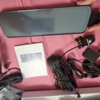 specchietto retrovisore dashcam