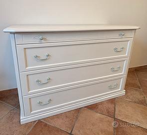 Cassettiera in legno