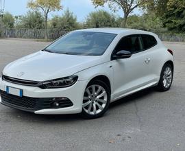 VOLKSWAGEN Scirocco R-line