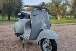 Vespa VNB1 del 1960 con CRS