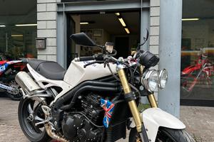 Triumph speed triple 1050 2006
