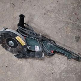 SMERIGLIATRICE METABO