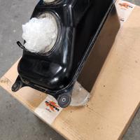 serbatoio burgman 400 