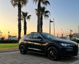 Alfa Romeo Stelvio 2.2 210 CV Q4 "Veloce"