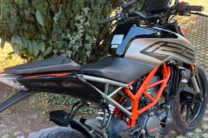 ktm duke 125 2022