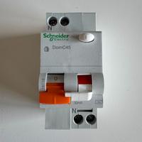 Salvavita magnetotermico Schneider DomC45