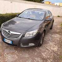 Insignia automatica impeccabile 2009