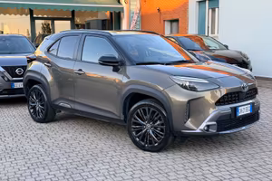 TOYOTA YARIS CROSS 1.5 HYBRID 2023