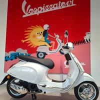 Piaggio Vespa 150 Primavera €5+
