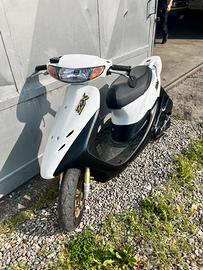 Honda zx dio