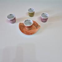 nr 4 bicchieri da caffè e 1 piattino Thun 