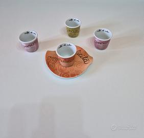 nr 4 bicchieri da caffè e 1 piattino Thun 