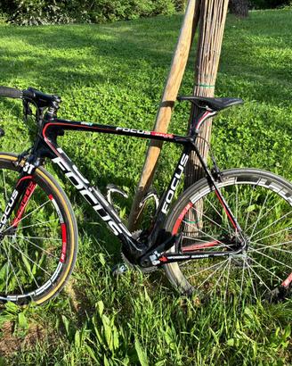 Bici da corsa Focus  Izaco