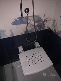 Sedile ribaltabile per doccia