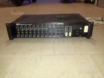 Mixer per microfoni