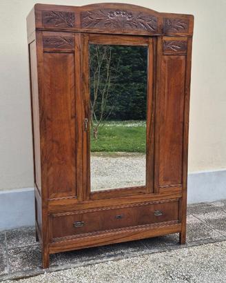 Armadio antico